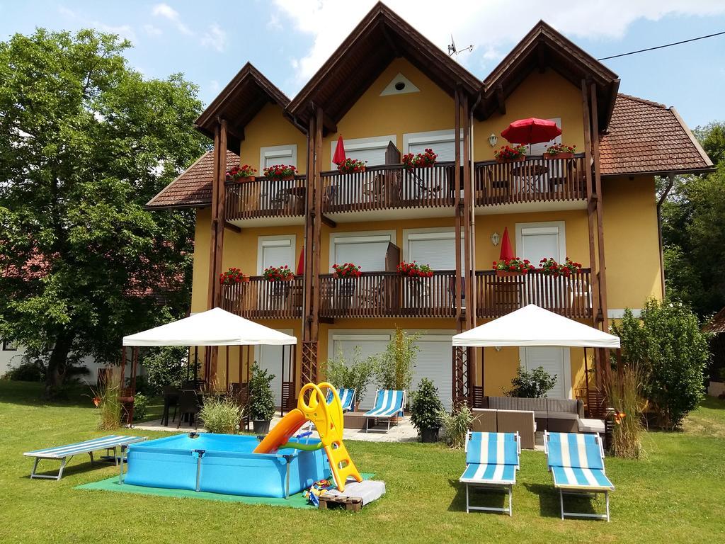 Appartement Landhaus Felsenkeller St. Kanzian am Klopeiner See Exterior foto